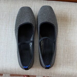 Rothy's Silver and Black Houndstooth Patterned Ballerina Flats
